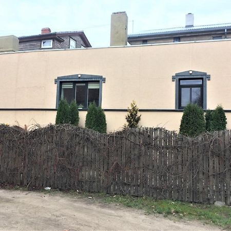 Ludvika Elegance Apartment Liepāja Kültér fotó