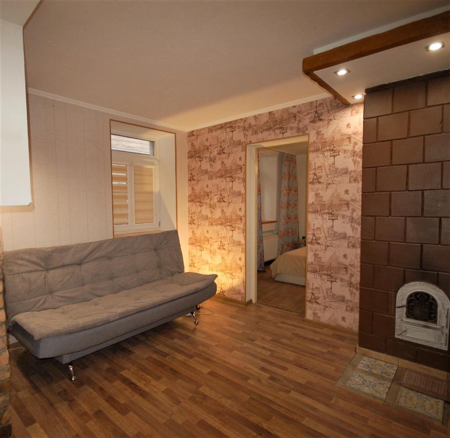 Ludvika Elegance Apartment Liepāja Kültér fotó