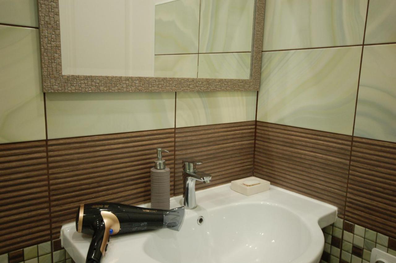 Ludvika Elegance Apartment Liepāja Kültér fotó