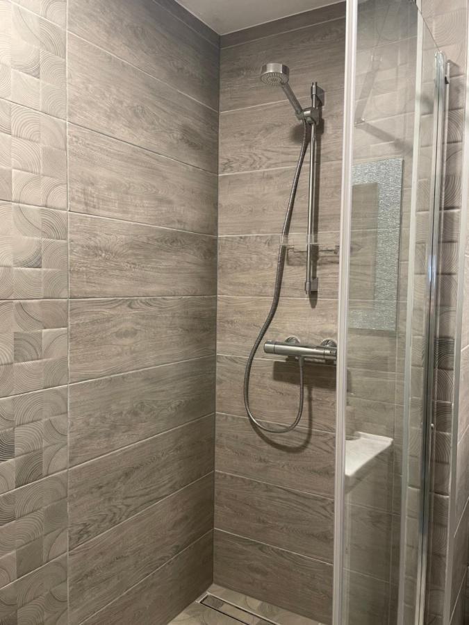 Ludvika Elegance Apartment Liepāja Kültér fotó